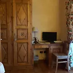 Novecento Romantic - Estella Italia Courmayeur