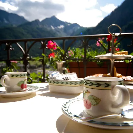 Novecento Romantic - Estella Collection & Experience 쿠르마예