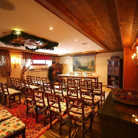 Novecento Romantic - Estella Italia Courmayeur