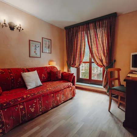 Novecento Romantic - Estella Italia Hotel Courmayeur