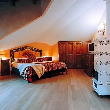 Hotel Novecento Romantic - Estella Italia 4*