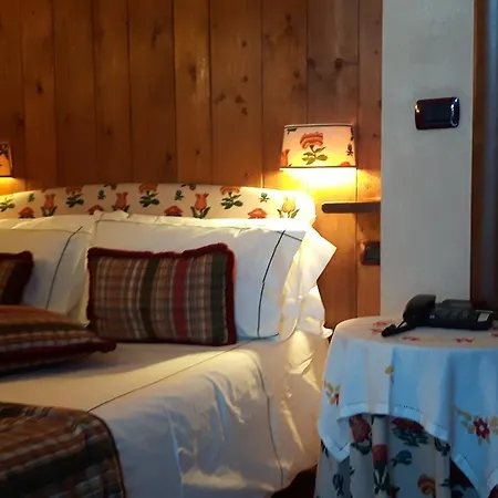 Hotel Novecento Romantic - Estella Italia 4*